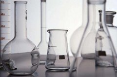 玻璃器皿上的污垢怎么清理？泡酒/實驗用器皿的清理小竅門